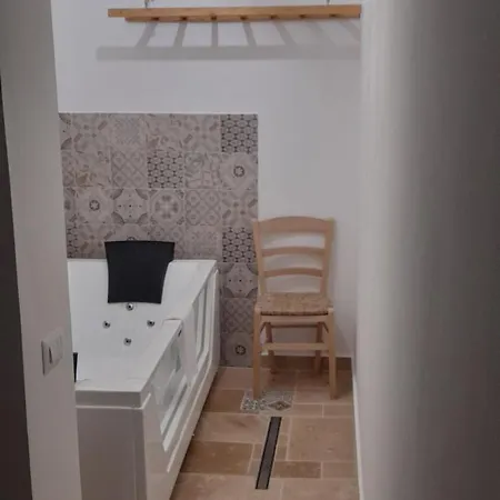 Pietracielo Bed & Breakfast *